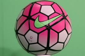 Bola oficial do brasileirão e da copa do brasil de 2015 é revelada. Brasileirao Tera Bola Especial Para Outubro Rosa Veja