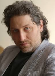 Al centro de la tierra»: Una vida mirando al cielo