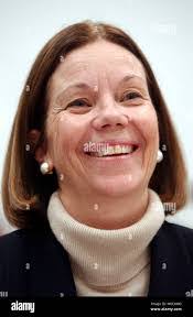 Joanne Barnhart's Instagram, Twitter & Facebook