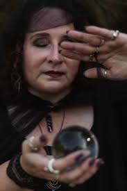 Anyone want to do the Womdomnom with me?