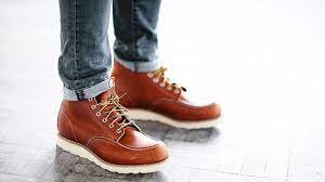 Our app considers products features, online popularity, consumer's reviews, brand reputation, prices, and many more factors, as well as reviews by our experts. 12 Best Men S Boot Brands You Need To Know The Trend Spotter