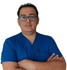 Atención en Medicina Crítica con el Dr. Charles Bonilla