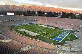 Ucla Football Bench Switches To The Rose Bowls Shady Side