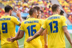 Збірна україни з пляжного футболу перемогла команду швейцарії та квалі. Ukrayina Graye Vidomi Vsi Pari 1 8 Finalu Yevro 2020