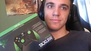 Sean Moritz (@seanpmoritz)