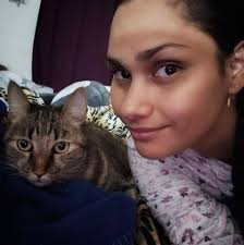 I want weather change in fortnite thunderstorms snow blizzards hurricanes  tsunamis the works lol