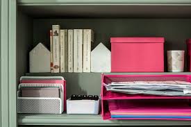 Au cas où vous êtes en collaboration avec des bureaux ou des clients à l'extérieur, fixez vos. Bureau Comment Ranger Et Organiser Son Espace De Travail Cote Maison