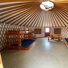 Four cachuma lake campgrounds along the lake's southern shore are operated by santa barbara county parks. Loved The Redwood Yurt At Cachuma Lake Beautiful Views And Spacious Fotografia De Cachuma Lake Recreation Area Santa Barbara Tripadvisor