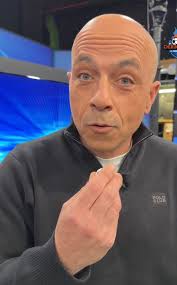 🚨Que opinan ustedes de estos “periodistas del chiricirco”?