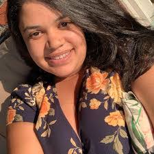 Adelina Reyes's Instagram, Twitter & Facebook