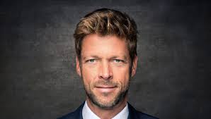 Cembra money bank ag is a consumer finance bank operating within switzerland. Laubenthal Wird Neuer Ceo Von Cembra Unternehmer Zeitung
