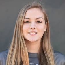 Dakota Maynard's Instagram, Twitter & Facebook