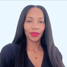 2026 is here. Let Escenzia be part of every moment. ✨ #LongLastingPerfume  #EverydayElegance #EscenziaPh #Escenzia