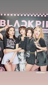 Pin By Arii De Bom On Blackpink World Tour In Your Area 2019 2020 Japan Blackpink Fashion Blackpink Rose Blackpink