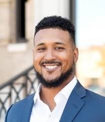 Faces of Fatherhood: Bloomington's TJ Smith makes sure kids with different  personalities all feel loved