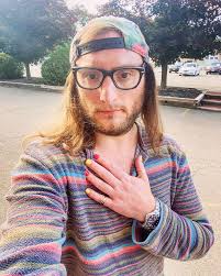 Clinton Downs (@clintofallcolors) • Instagram photos and videos