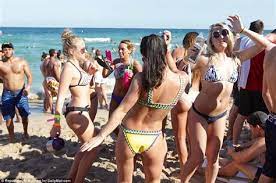 All joking aside, we don't have any travel plans for spring. Download Free Personal Spring Break Camera Part 1 Cloudy Girl Pics