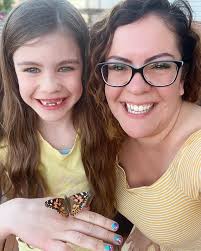 Reincarnation wishes to help others