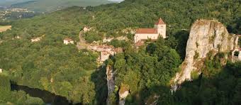 This is the version of our website addressed to speakers of in.if you are a resident of another country or region, please select the appropriate version of. Roadtrip Dans Le Lot 3 Saint Cirq Lapopie La Mariniere En Voyage