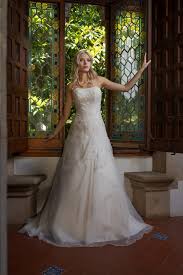 Maybe you would like to learn more about one of these? Brautkleid Laura Juno Brautmoden