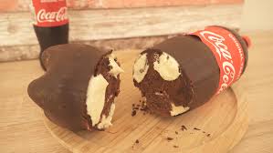 Auf nachfrage zu meinem leckeren schoko kuchen im coca cola style habe ich euch mal ein kurzes anleitungsvideo gedreht :) viel spass beim nachmachen. á… Cola Flaschen Kuchen Zum Selber Machen Video