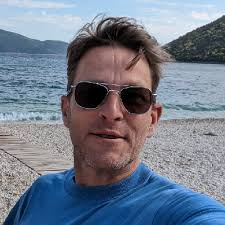 Tim Schofield (@chiefoldmist@mastodon.cloud)