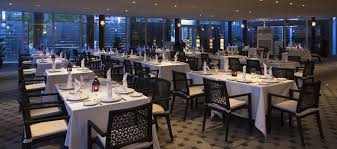 مطعم النافورة جميرا أبراج الإمارات دبي صور موقع اسعار منيو احداثيات