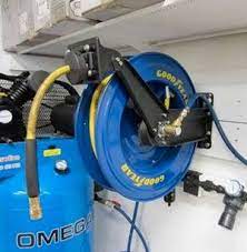 Top Rated Air Hose Reel In 2018 For Convenience And Organization Garage Tool Advisor Air Hose Reel Air Hose Hose Reels