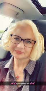 DR OSCAR SALAMONE OPTOMETRIST