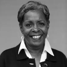 Tina Collier's Instagram, Twitter & Facebook