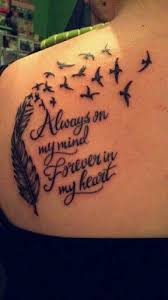 Family Tattoos Browse The Latest Tattoo Designs Familytattoo Familytattoodesigns Mit Bildern Tattoos Familie Oma Tattoos Feder Tattoo Ideen