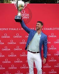 The little beckett loves spending time with his family. Michael Phelps Bio Age Net Worth Height Married Nationality Body Measurement Career
