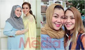 Net worth, overview, biography, birthday, family mawar rashid was born on april 3, 1995 in malaysia (25 years old). Walau Pernah Hidup Susah Mummy Tetap Sabar Ini Ucapan Ikhlas Dari Hati Mawar Rashid Buat Ibunya Sempena Hari Jadi Ketika Hampir Setahun Bergelar Isteri Media Hiburan