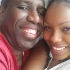 I have question for the fellas; Gentlemen how many of you asked your father  in law for his blessing before asking her to marry you? Does that kind of  thing even exist