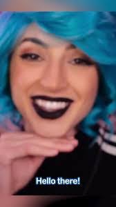 Daisy Will's Instagram, Twitter & Facebook