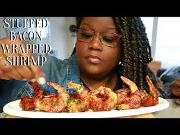 MUST TRY! STUFFED BACON WRAPPED SHRIMP COOKING AND EATING