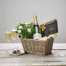 Unique flower bouquets and designs. Luxury Champagne Gift Basket Flower Gallery London London
