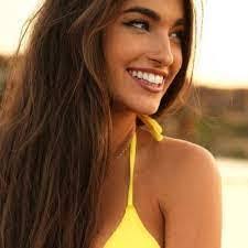 Sophia Rush's Instagram, Twitter & Facebook