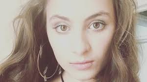 Being a celebrity, lily had always used the surname of her dad, atkinson. Mr Bean S Daughter Grew Up To Be Gorgeous