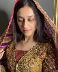 Our gorgeous mehndi bride ❤️