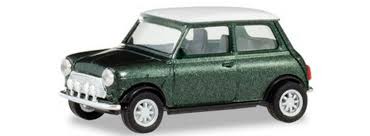 Since then, it has become more widely accepted that brg can denote a lighter metallic finish as well as the traditional dark shade. Herpa 430753 Mini Cooper Mit Zusatzscheinwerfern British Racing Green Metallic Automodell 1 87 Online Kaufen Bei Modellbau Hartle
