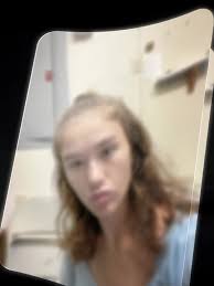 Piper Moore (@pipermoore77)