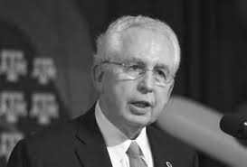 2013 SEC Football M E dia Guid E