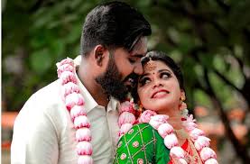 Jan 30, 2019 · wedmegood is an indian wedding planning website and app where you can find the best wedding vendors, with prices and reviews at the click of a button. India Couple Bullied For Intimate Wedding Photoshoot Bbc News