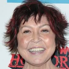 Heather Hopper's Instagram, Twitter & Facebook