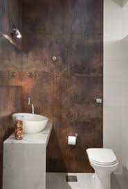 Parede Revestida De Porcelanato Que Imita Aco Corten Aco Corten Design De Interiores De Banheiro Projeto Do Banheiro