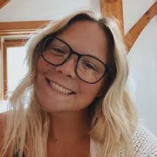 Katie Hammer (@kkhammer)