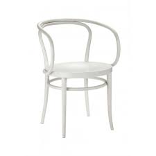 Qui ne rêve pas de posséder un fauteuil le corbusier, un meuble dessiné par un designer de renommée mondiale : Fauteuil 209 M Thonet Dit Le Corbusier Assise Bois Blanc Cerise Sur La Deco