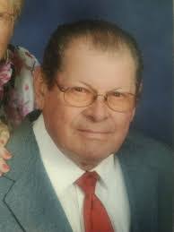 Julie Agee's Instagram, Twitter & Facebook