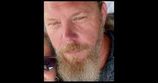 Dustin Trimble's Instagram, Twitter & Facebook